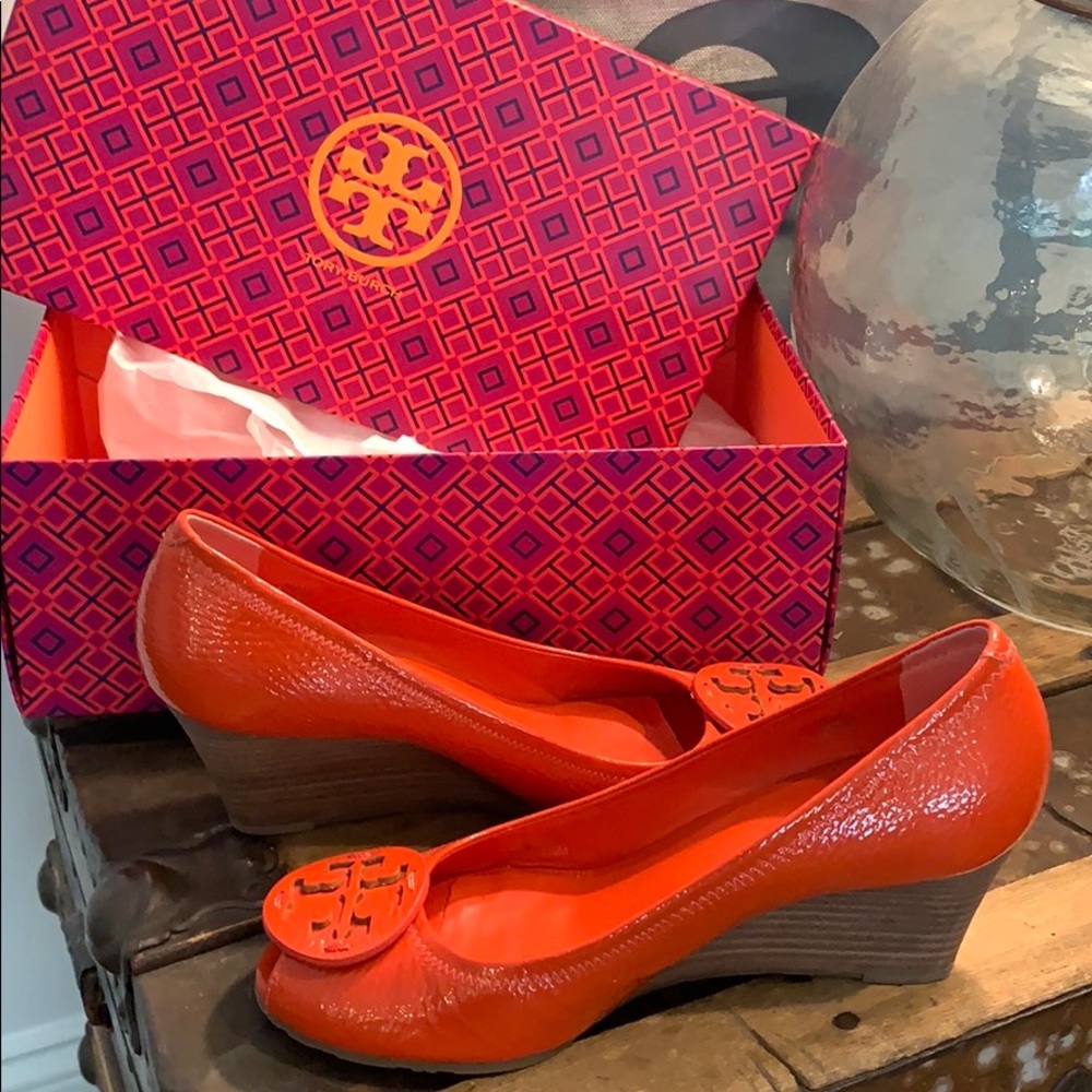 Tory Burch Peep Toe Wedge in like new condition